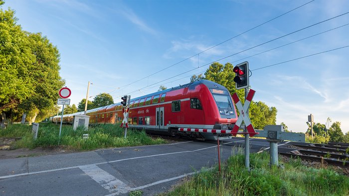 fahrender Zug